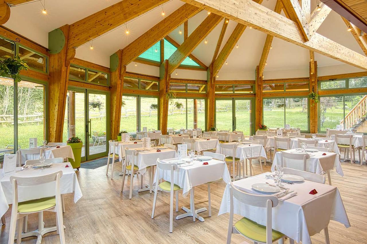Les Hameaux De Lozere Sure Hotel Collection By Best Western Fournels Exterior foto